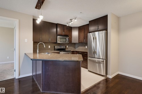 #208 2204 44 Av Nw, Edmonton, AB 