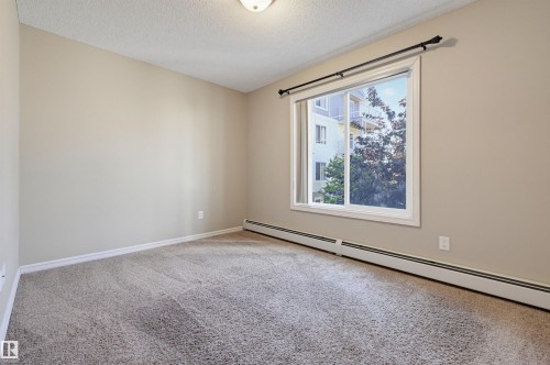 #208 2204 44 Av Nw, Edmonton, AB 