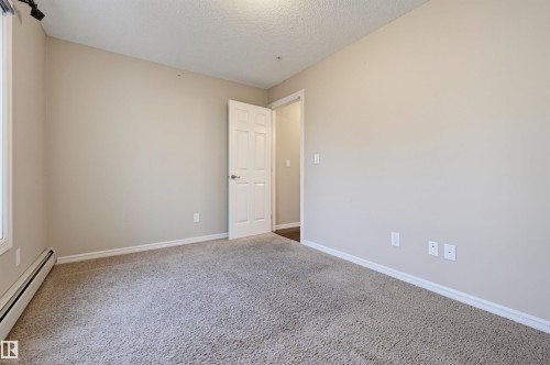 #208 2204 44 Av Nw, Edmonton, AB 