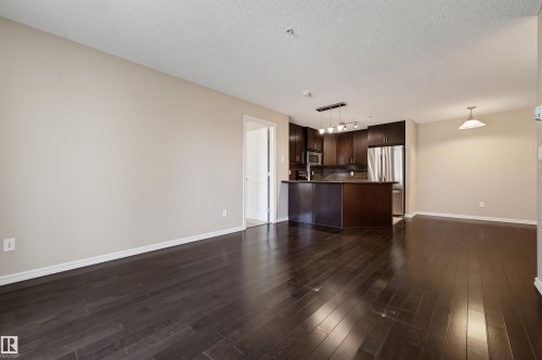 #208 2204 44 Av Nw, Edmonton, AB 
