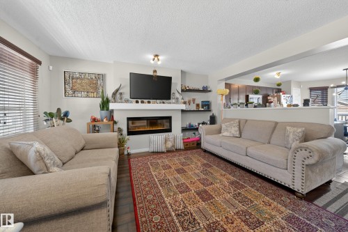 4680 Crabapple Run Run Sw, Edmonton, AB 