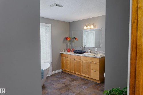 4314 Twp Rd 610, Rural Barrhead County, AB - Indoor Photo Showing Bathroom