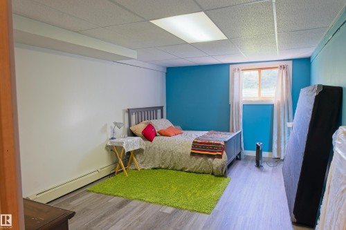 4314 Twp Rd 610, Rural Barrhead County, AB - Indoor Photo Showing Bedroom