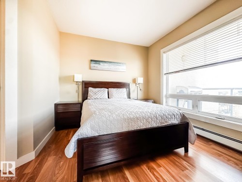 #1901 10136 104 St Nw, Edmonton, AB 