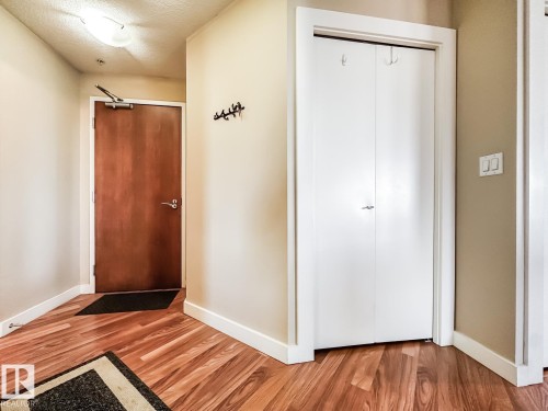 #1901 10136 104 St Nw, Edmonton, AB 