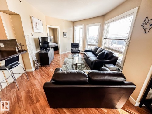 #1901 10136 104 St Nw, Edmonton, AB 