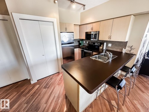 #1901 10136 104 St Nw, Edmonton, AB 