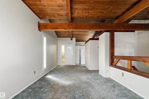 33 Northwoods Village Nw, Edmonton, AB 