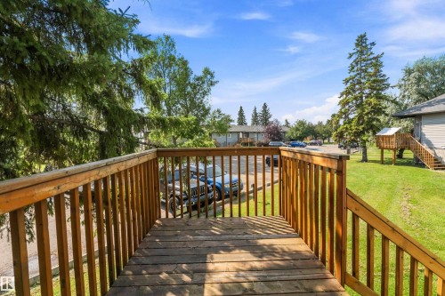 33 Northwoods Village Nw, Edmonton, AB 