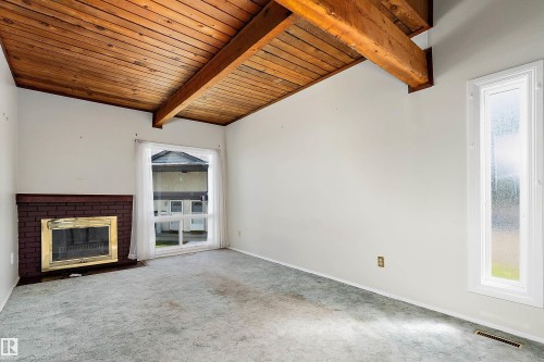33 Northwoods Village Nw, Edmonton, AB 