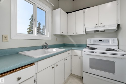 33 Northwoods Village Nw, Edmonton, AB 