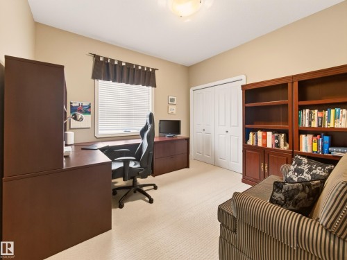 Used as a den - 40 Meadowview Point(E), Sherwood Park, AB 