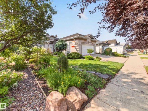 40 Meadowview Point(E), Sherwood Park, AB 