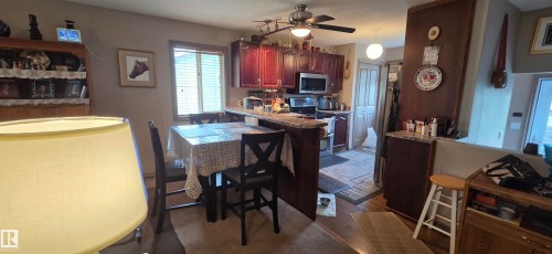 11922 46 Street Nw, Edmonton, AB 