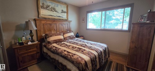 11922 46 Street Nw, Edmonton, AB 