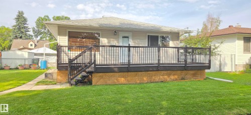 11922 46 Street Nw, Edmonton, AB 