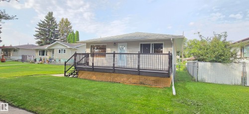 11922 46 Street Nw, Edmonton, AB 