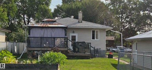 11922 46 Street Nw, Edmonton, AB 