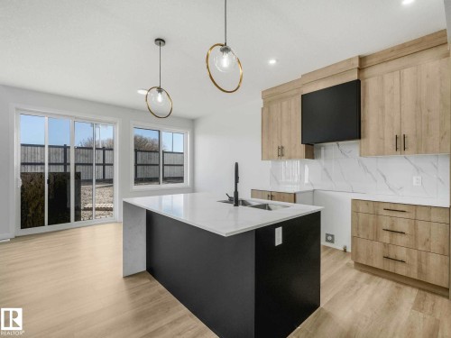 270 Munn Way, Leduc, AB 
