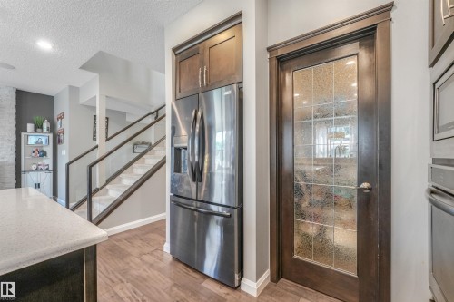 22123 95 Avenue Nw, Edmonton, AB 