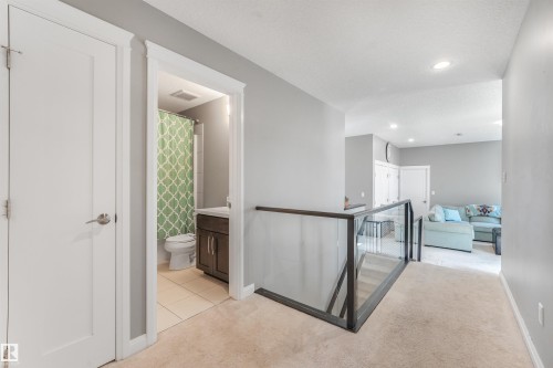 22123 95 Avenue Nw, Edmonton, AB 