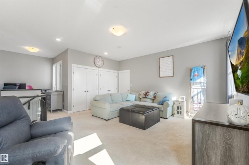 22123 95 Avenue Nw, Edmonton, AB 