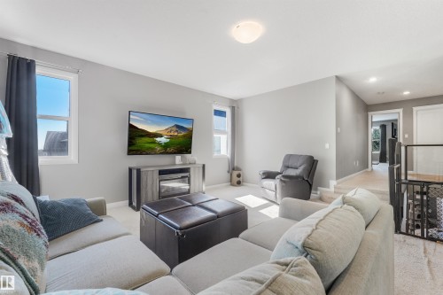 22123 95 Avenue Nw, Edmonton, AB 