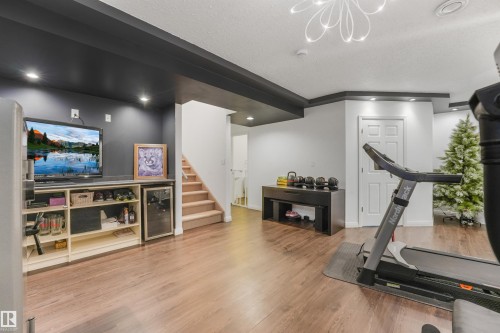 22123 95 Avenue Nw, Edmonton, AB 