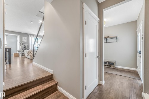 22123 95 Avenue Nw, Edmonton, AB 