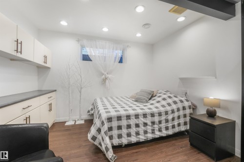 22123 95 Avenue Nw, Edmonton, AB 