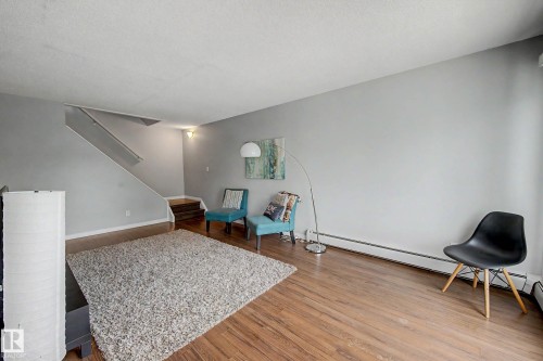 #16 11219 103A Av Nw, Edmonton, AB 