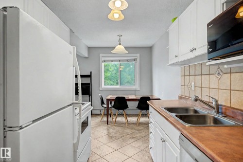 #16 11219 103A Av Nw, Edmonton, AB 