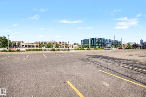 #16 11219 103A Av Nw, Edmonton, AB 