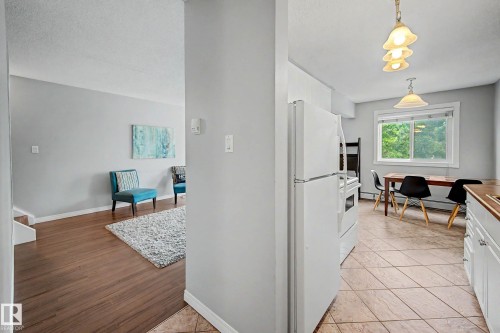 #16 11219 103A Av Nw, Edmonton, AB 