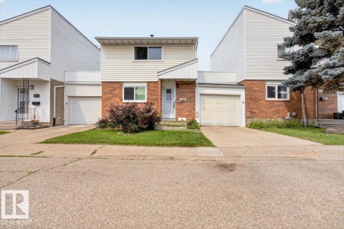 1096 Millbourne Road Nw, Edmonton, AB - Outdoor With Facade