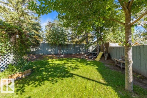 16715 98 Street Nw, Edmonton, AB 