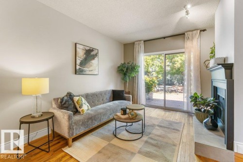 16715 98 Street Nw, Edmonton, AB 