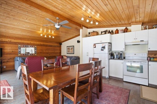 16 Lakeshore Drive, Rural Leduc County, AB 