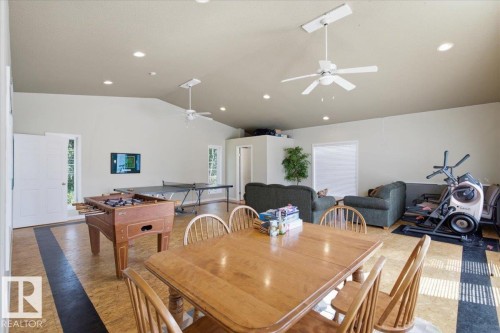 16 Lakeshore Drive, Rural Leduc County, AB 