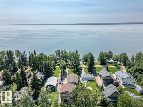 16 Lakeshore Drive, Rural Leduc County, AB 