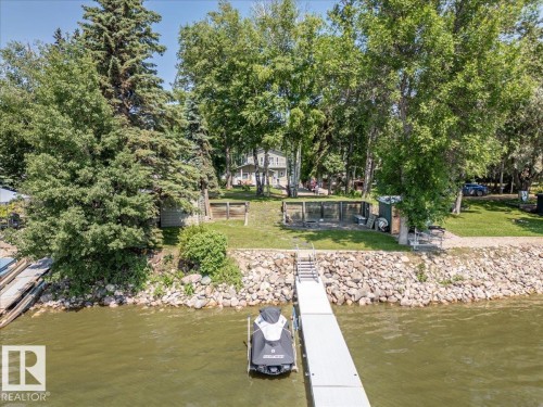 16 Lakeshore Drive, Rural Leduc County, AB 