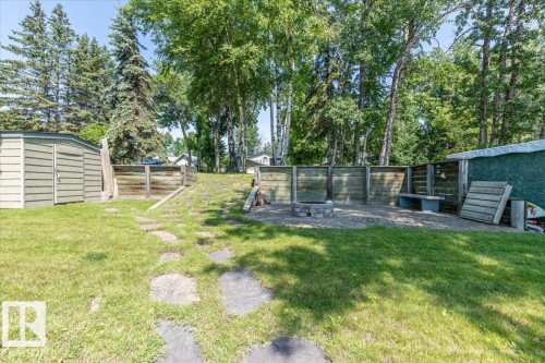 16 Lakeshore Drive, Rural Leduc County, AB 