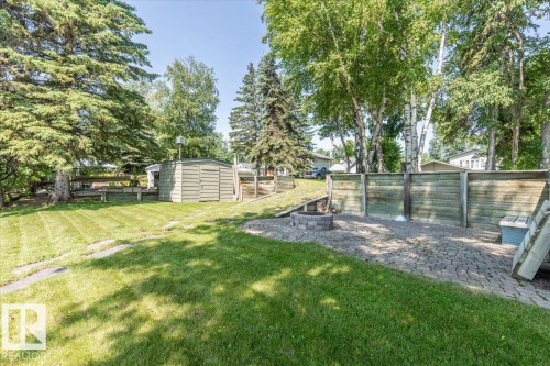 16 Lakeshore Drive, Rural Leduc County, AB 