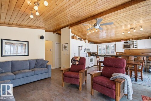 16 Lakeshore Drive, Rural Leduc County, AB 