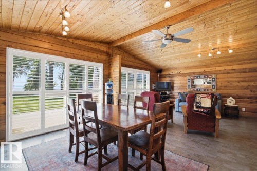 16 Lakeshore Drive, Rural Leduc County, AB 