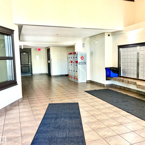 Tiled flooring with a neutral finish - #1304 9363 Simpson Dr Nw, Edmonton, AB 