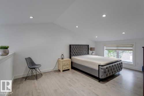 11045 85 Avenue Nw, Edmonton, AB 