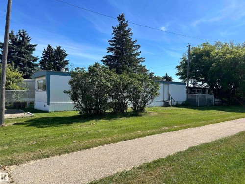 #44 9501 104 Ave, Westlock, AB 