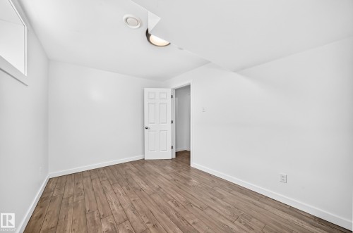 13005 162A Avenue Nw, Edmonton, AB - Indoor Photo Showing Other Room