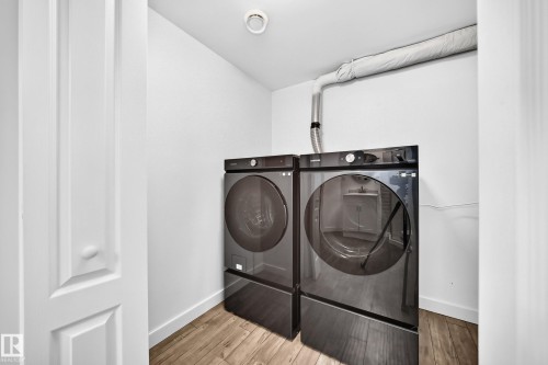13005 162A Avenue Nw, Edmonton, AB - Indoor Photo Showing Laundry Room